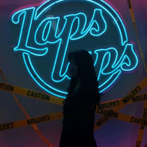 中国男人插继女阴部视频
