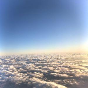 中国男人插继女阴部视频
